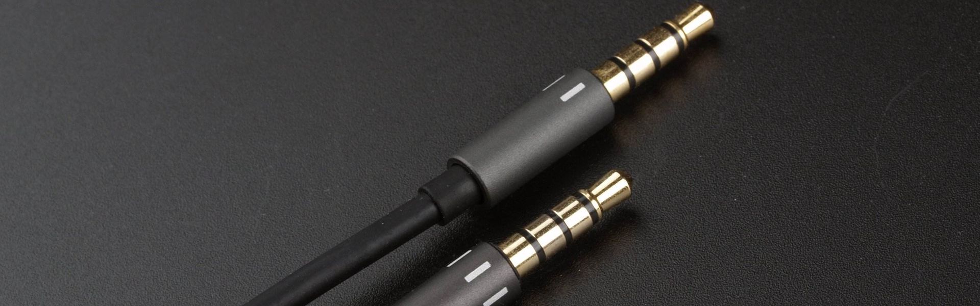 Homepage slide show good qulity audio vedio cable from china